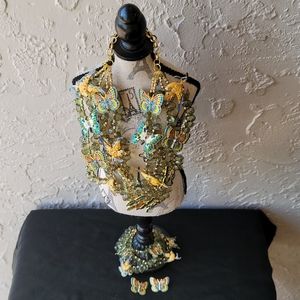 Sassy Jones Lovebird Set